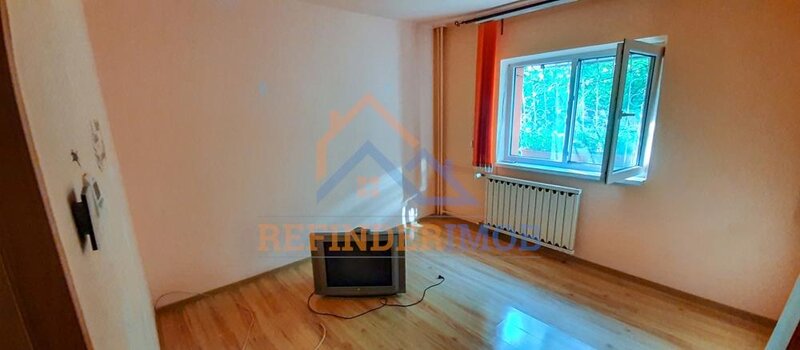 13 Septembrie Apartament de vanzare cu 3 camere,